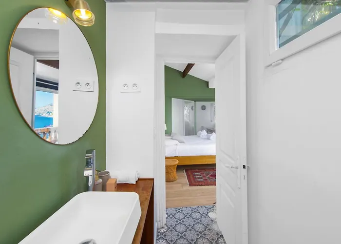 Garavan, Paradis Face A La