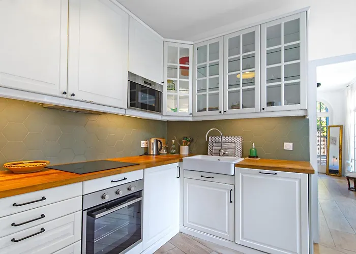 Garavan, Paradis Face A La Tatil Evi Menton